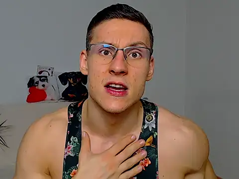 ZeinMiracles online show from 10.25.25