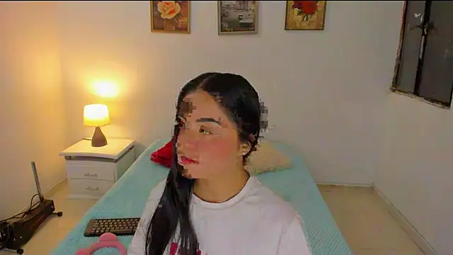 Valeri 13 online show from 10.24.25