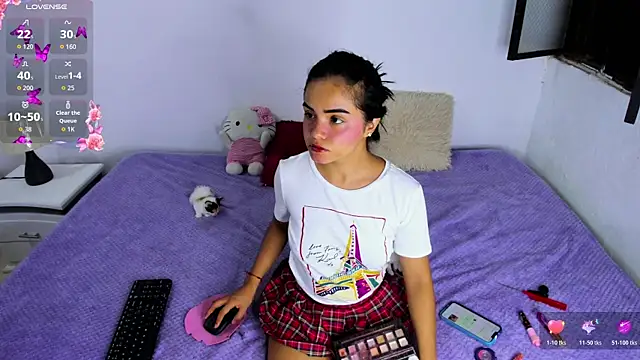 Valeri 13 online show from 11.25.25