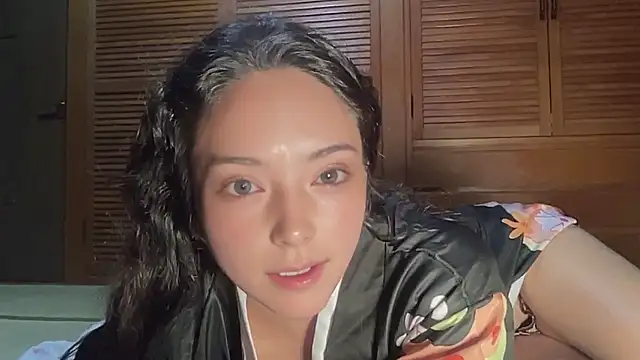 Snapshot of ena8888 chatting on 10.26.25 ena8888 online show from 10.26.25