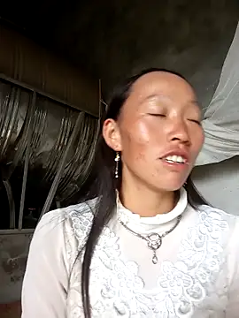 tcm-cute online show from 09.18.25