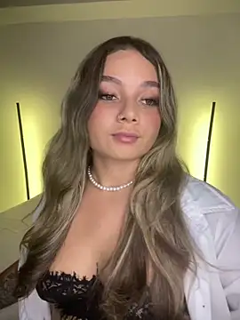 AnnyLopezzz  online show from 09.13.25