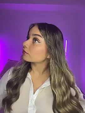 AnnyLopezzz  online show from 10.06.25