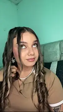 AnnyLopezzz  online show from 02.01.26