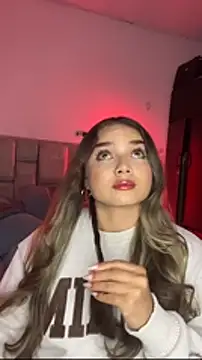 AnnyLopezzz  online show from 02.18.26