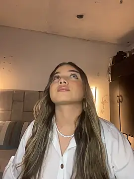 AnnyLopezzz  online show from 03.14.26