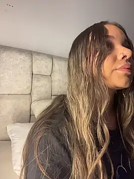 AnnyLopezzz  online show from 04.11.26