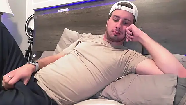 Snapshot of Matttsohot chatting on 10.09.25 Matttsohot online show from 10.09.25