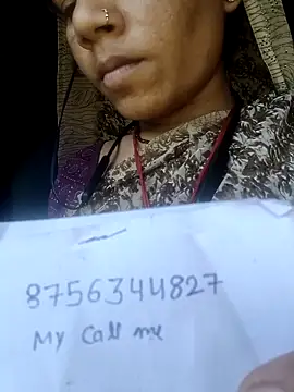 Idhika Handoo online show from 09.23.25