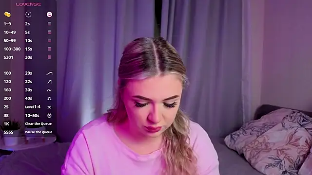 AliaBuerstatte online show from 11.10.25