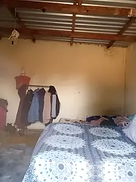 Curvycandy95 online show from 10.13.25