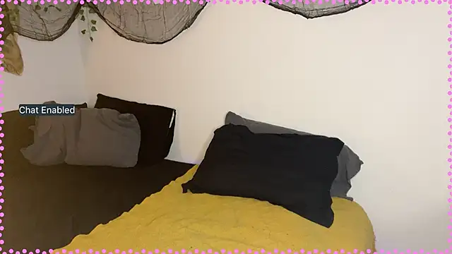 Trixie luv1 online show from 02.11.26