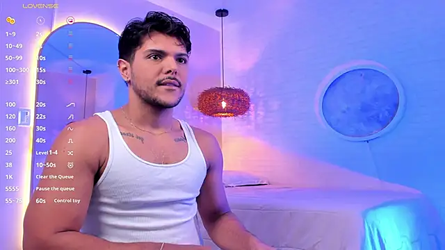 Snapshot of thiago_mercer chatting on 09.18.25 thiago mercer online show from 09.18.25