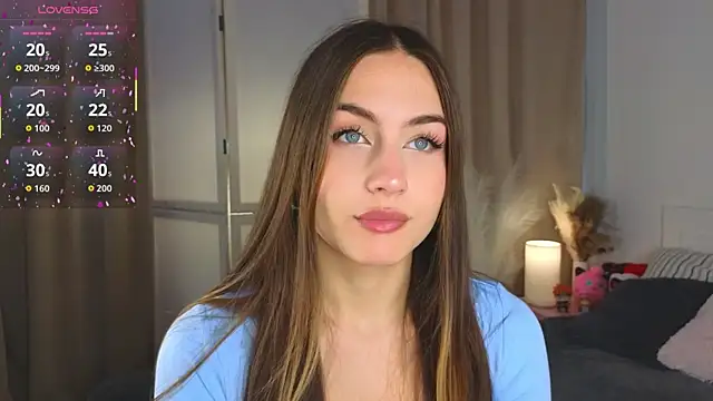 Moonlight1Sonata1 online show from 10.10.25