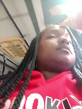 Snapshot of isabella_brown1 chatting on 01.08.26 isabella brown1 online show from 01.08.26