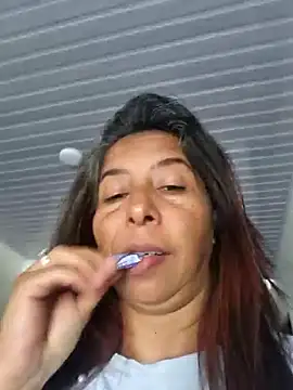 Snapshot of maleja23 chatting on 09.09.25 maleja23 online show from 09.09.25