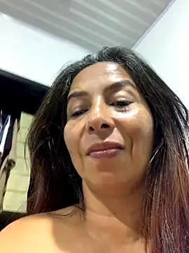 Snapshot of maleja23 chatting on 10.02.25 maleja23 online show from 10.02.25