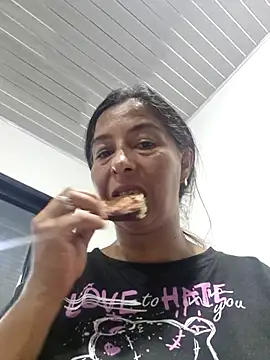 Snapshot of maleja23 chatting on 10.03.25 maleja23 online show from 10.03.25