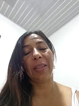 Snapshot of maleja23 chatting on 10.04.25 maleja23 online show from 10.04.25