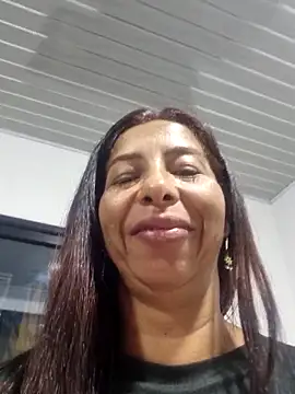 Snapshot of maleja23 chatting on 10.13.25 maleja23 online show from 10.13.25