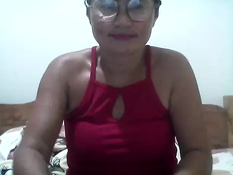 Snapshot of nathalie0045 chatting on 07.11.26 nathalie0045 online show from 07.11.26