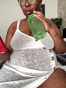 fatpussydallx online show from 04.20.26