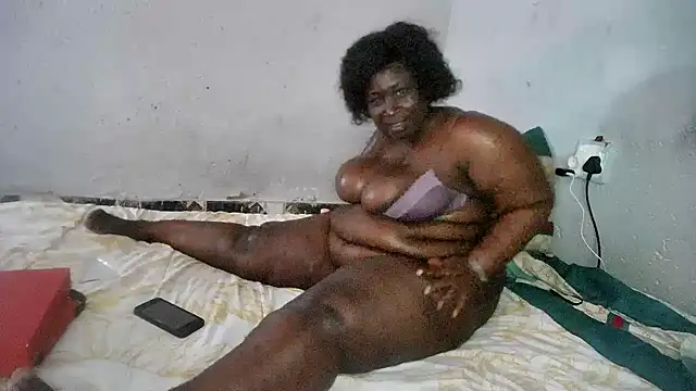 ASSQUEEN37Xx online show from 09.24.25