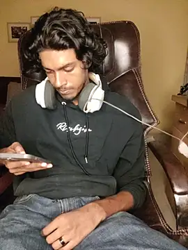 thecatfish online show from 11.12.25