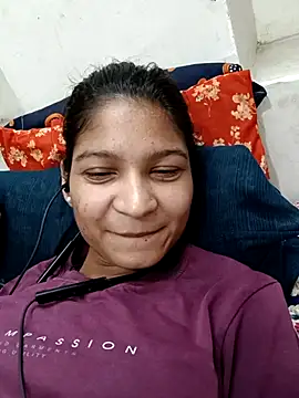 Snapshot of Hotty-sofiya chatting on 10.16.25 Hotty-sofiya online show from 10.16.25