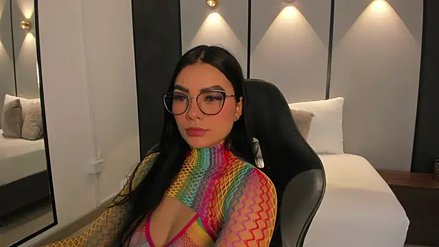 emily tolson online show from 06.04.26