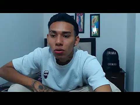 Snapshot of sebasbight chatting on 09.13.25 sebasbight online show from 09.13.25