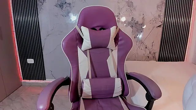 Mia Duarte1 online show from 04.17.26