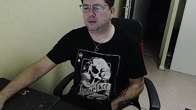 blueandwhite1 online show from 12.07.24