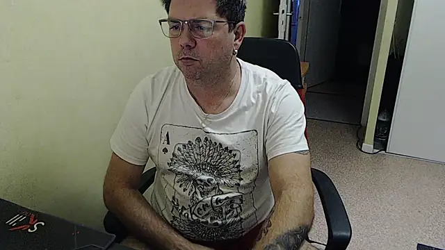 blueandwhite1 online show from 12.11.24