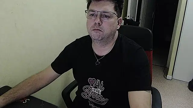 blueandwhite1 online show from 01.30.25