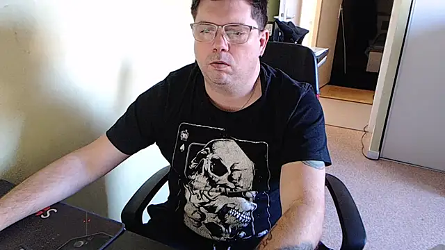 blueandwhite1 online show from 02.02.25