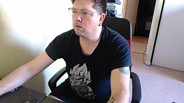 blueandwhite1 online show from 02.06.25