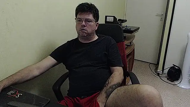 blueandwhite1 online show from 09.29.25