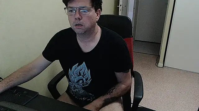 blueandwhite1 online show from 03.04.26