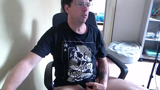 blueandwhite1 online show from 04.29.26