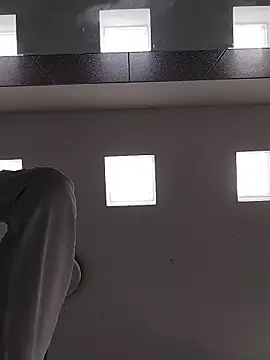 danigarci2307 online show from 11.22.25