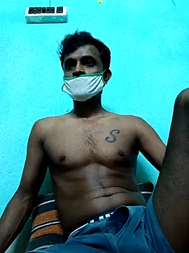 Snapshot of ShinuRoy chatting on 09.24.25 ShinuRoy online show from 09.24.25