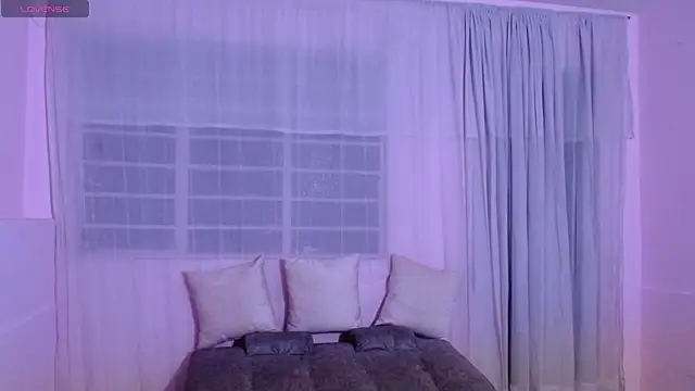 AnnieSparkle online show from 11.15.25