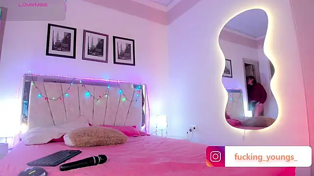 FuckingYoungs online show from 12.15.25