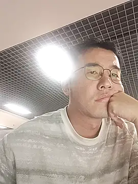 Snapshot of nnnnnan9527 chatting on 09.29.25 nnnnnan9527 online show from 09.29.25