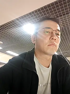 Snapshot of nnnnnan9527 chatting on 10.11.25 nnnnnan9527 online show from 10.11.25