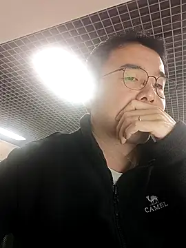 Snapshot of nnnnnan9527 chatting on 10.14.25 nnnnnan9527 online show from 10.14.25