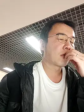 Snapshot of nnnnnan9527 chatting on 12.01.25 nnnnnan9527 online show from 12.01.25