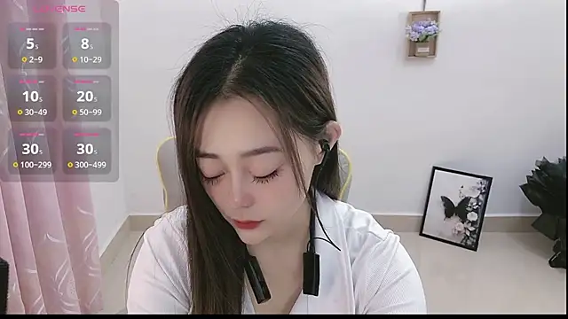 Abb-qiaoyi online show from 10.14.25