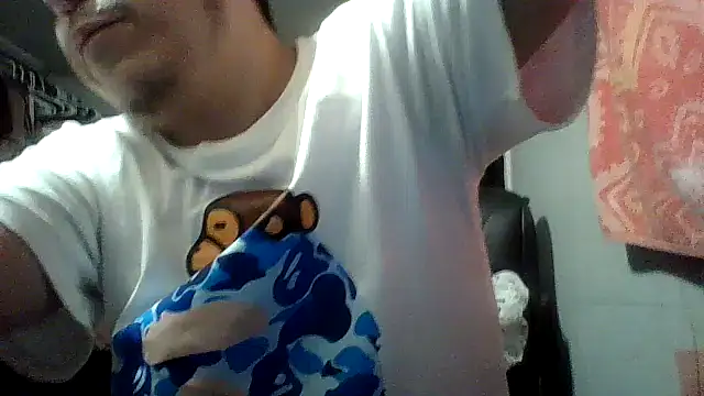 Snapshot of B3toBaby chatting on 04.21.26 B3toBaby online show from 04.21.26